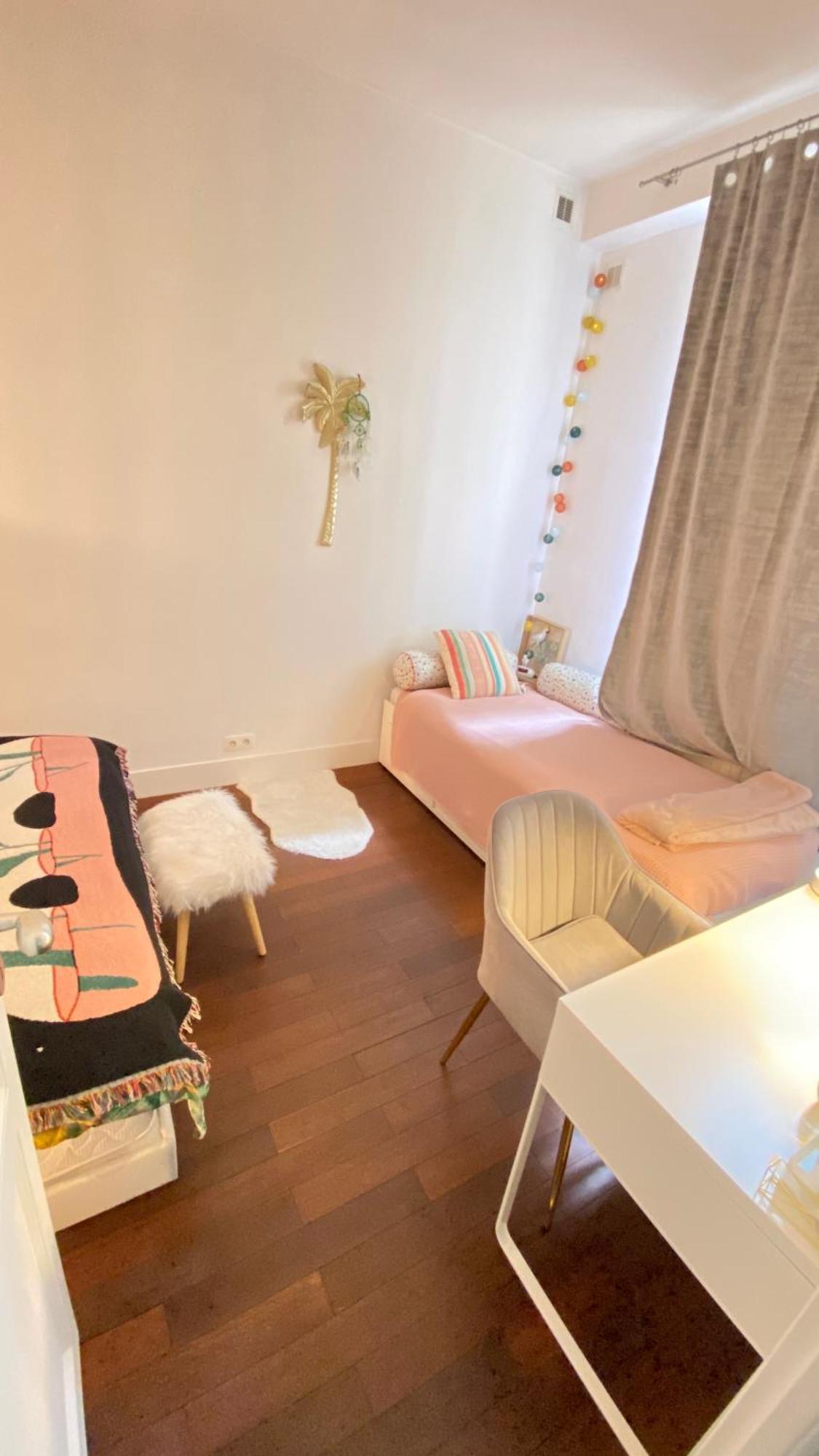 Villa Lepic, Luxury Flat In Montmartre With Private Terrasse-Appartement Entier París Exterior foto